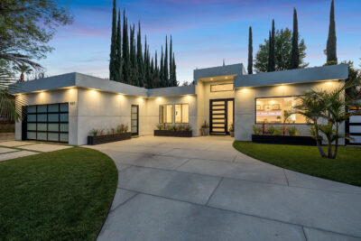 18811 La Amistad | Tarzana